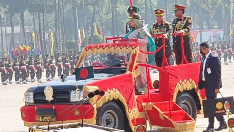 চট্টগ্রামে পৌঁছেছেন প্রধানমন্ত্রী