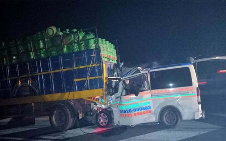 6 killed in ambulance-truck collision at Jazira end of Padma Bridge