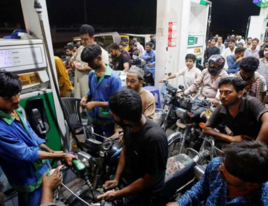 30 to 40 percent of the 450 pumps in Lahore do not have petrol