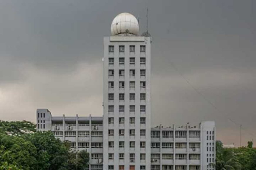 ঝড়বৃষ্টি নিয়ে যে তথ্য দিল আবহাওয়া অধিদপ্তর